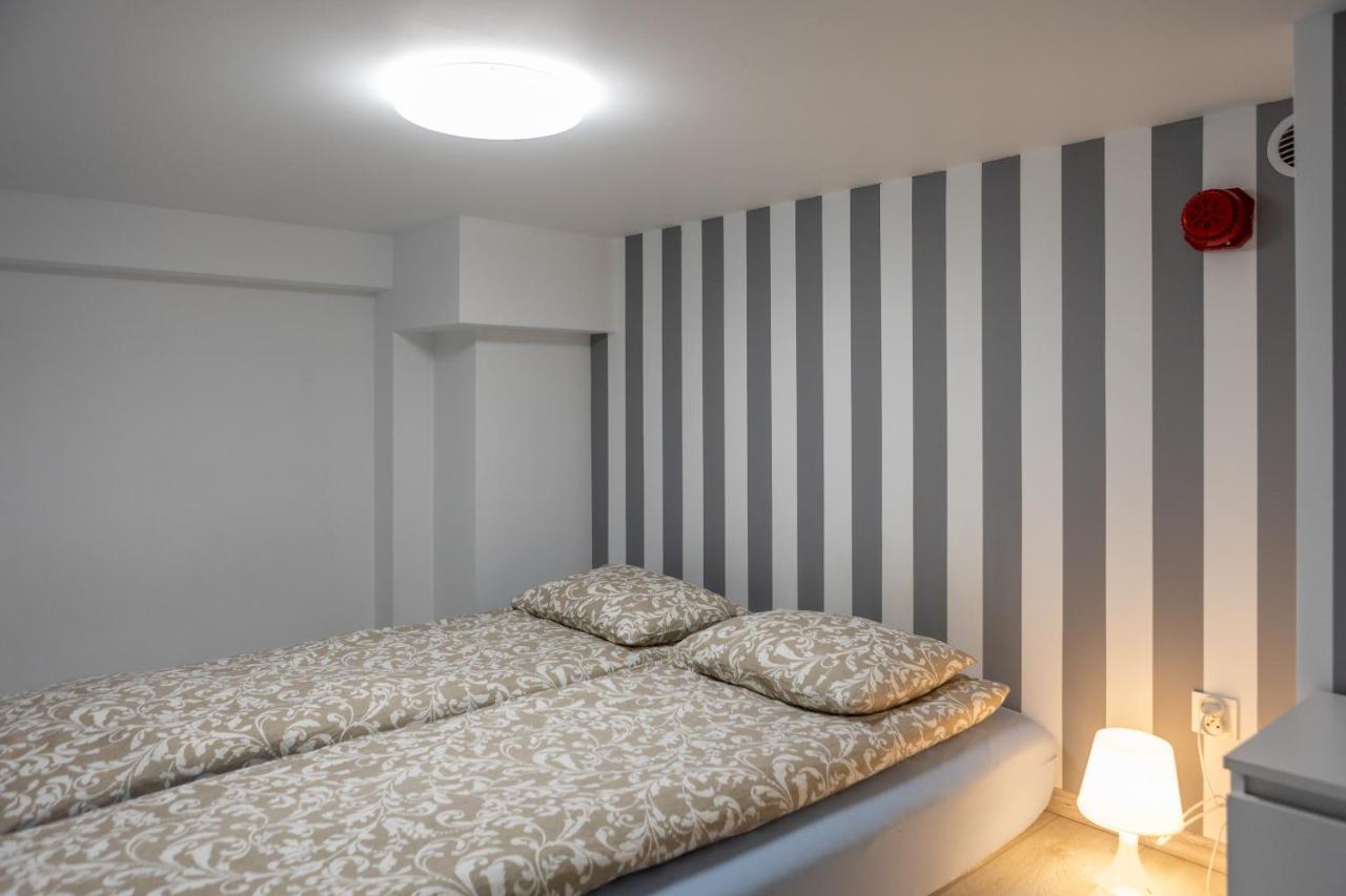 Studia Przy Lotnisku Od Wroclawapartament-Pl エクステリア 写真