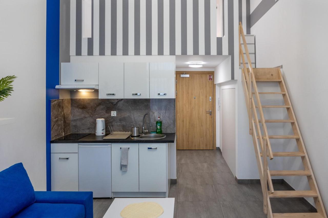 Studia Przy Lotnisku Od Wroclawapartament-Pl エクステリア 写真