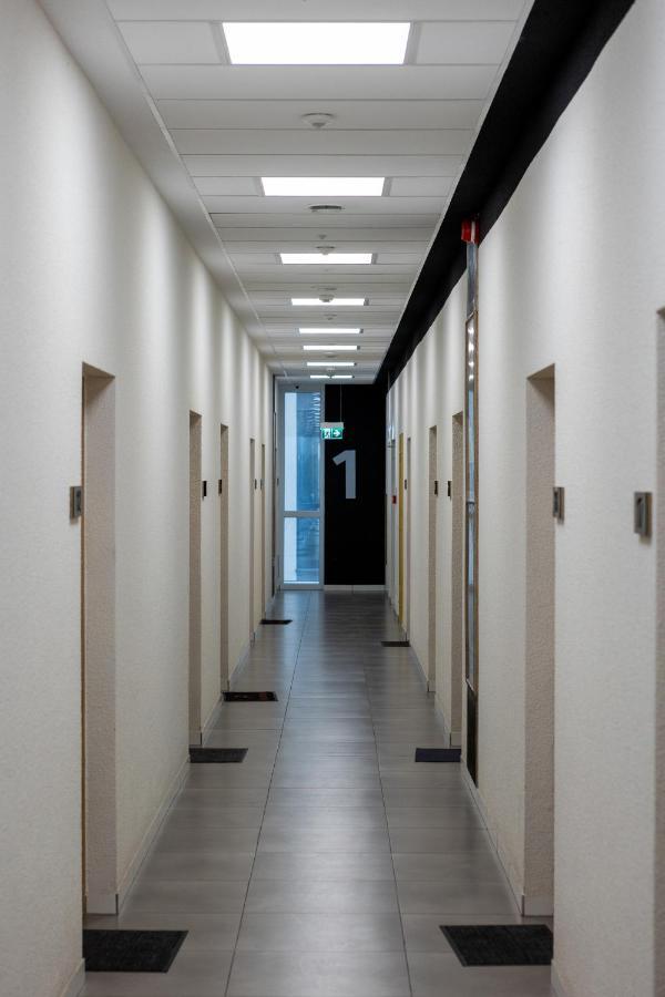 Studia Przy Lotnisku Od Wroclawapartament-Pl エクステリア 写真